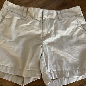 Tommy Hilfiger Women's Tan Shorts